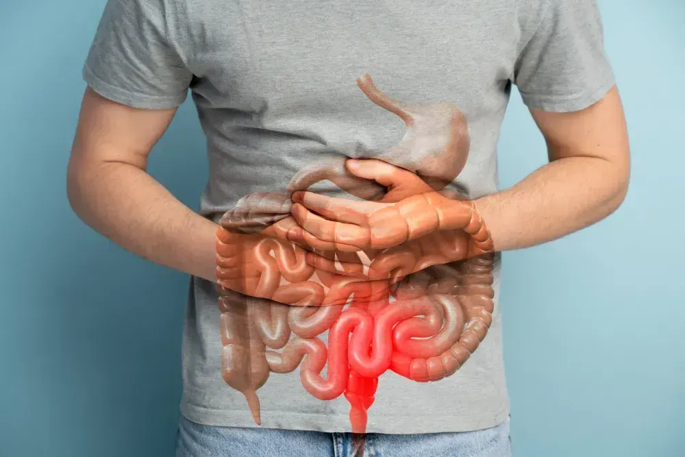 Estômago tem problemas de sangue nas fezes, um dos sintomas da gastrite.