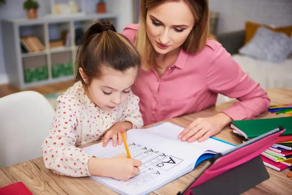 Mãe descobre o que é dislexia e ensina a lição a sua pequena filha.